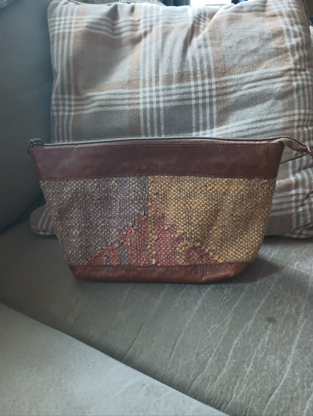 Kilim Jute And Leather Large Zipper Pouch